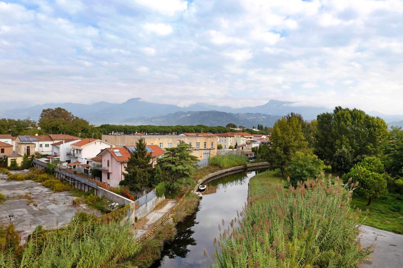 Apartament Attico Con Terrazza A Viareggio Zewnętrze zdjęcie