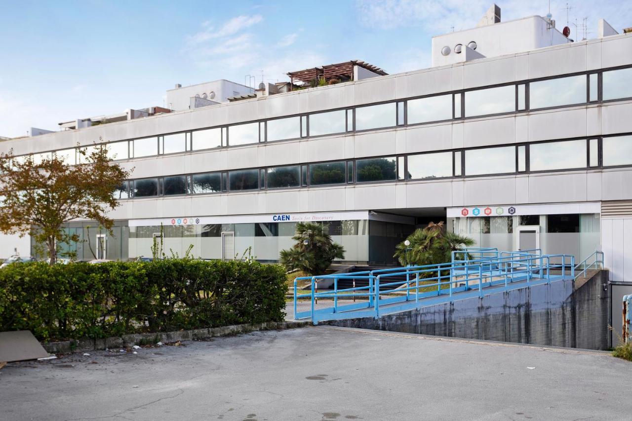 Apartament Attico Con Terrazza A Viareggio Zewnętrze zdjęcie