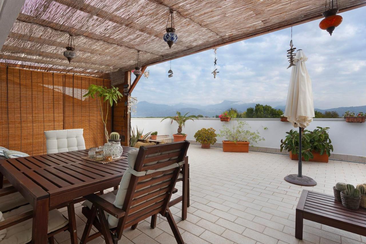 Apartament Attico Con Terrazza A Viareggio Zewnętrze zdjęcie