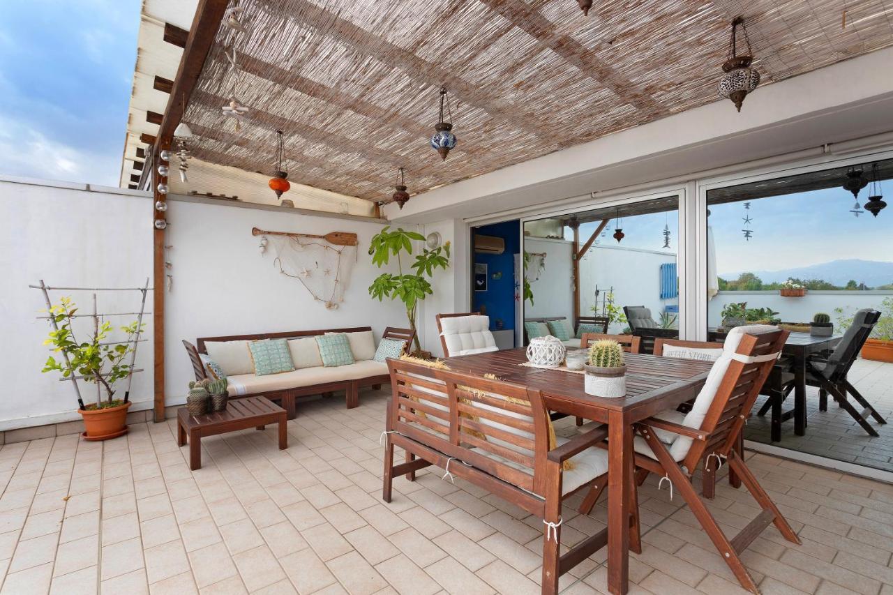 Apartament Attico Con Terrazza A Viareggio Zewnętrze zdjęcie