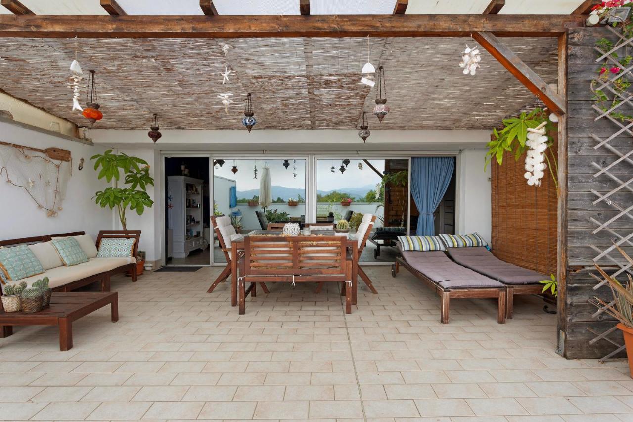 Apartament Attico Con Terrazza A Viareggio Zewnętrze zdjęcie